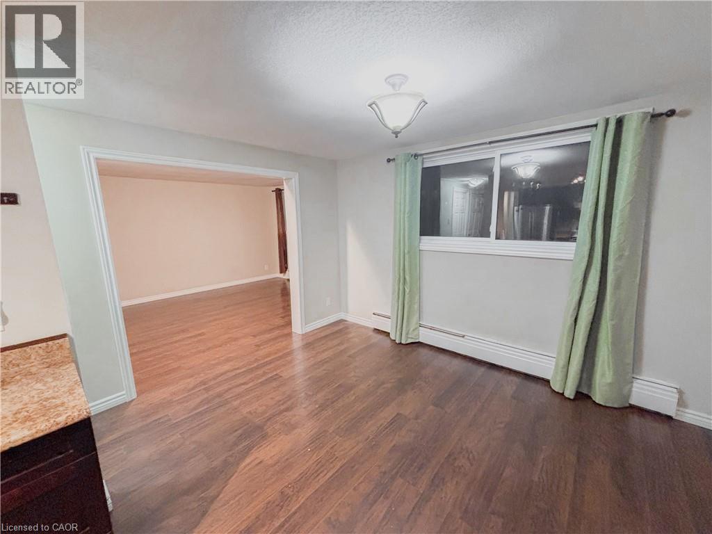 26 Woodfern Court, Kitchener, Ontario  N2E 1H4 - Photo 16 - 40787631