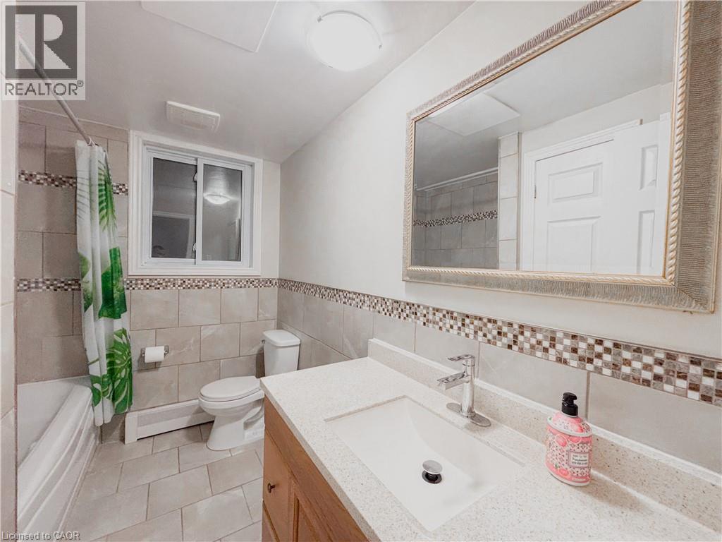 26 Woodfern Court, Kitchener, Ontario  N2E 1H4 - Photo 20 - 40787631