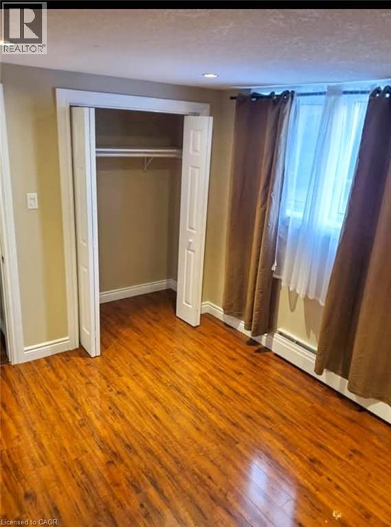 26 Woodfern Court, Kitchener, Ontario  N2E 1H4 - Photo 6 - 40787631