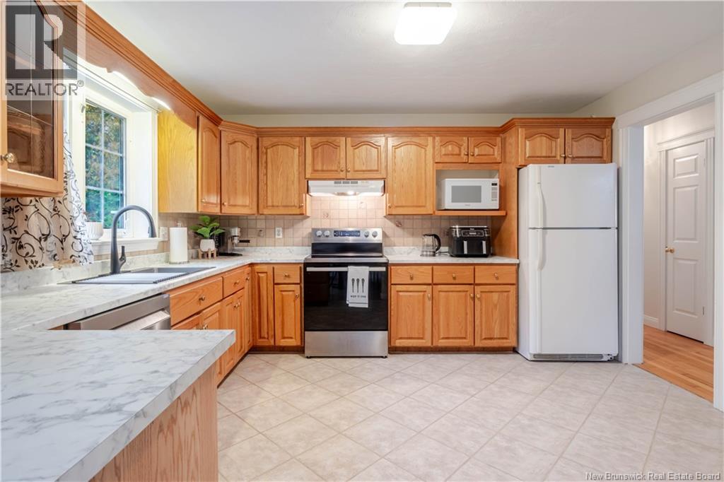 308 Douglas Avenue, Fredericton, New Brunswick  E3A 5T1 - Photo 11 - NB128602