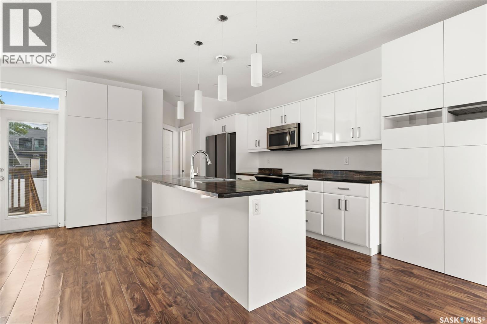 2875 Garnet Street, Regina, Saskatchewan  S4S 1X1 - Photo 8 - SK017805