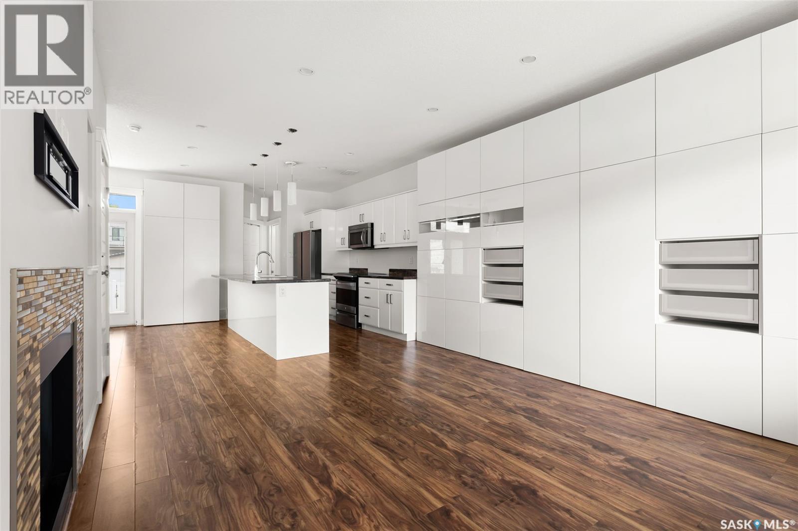 2875 Garnet Street, Regina, Saskatchewan  S4S 1X1 - Photo 7 - SK017805