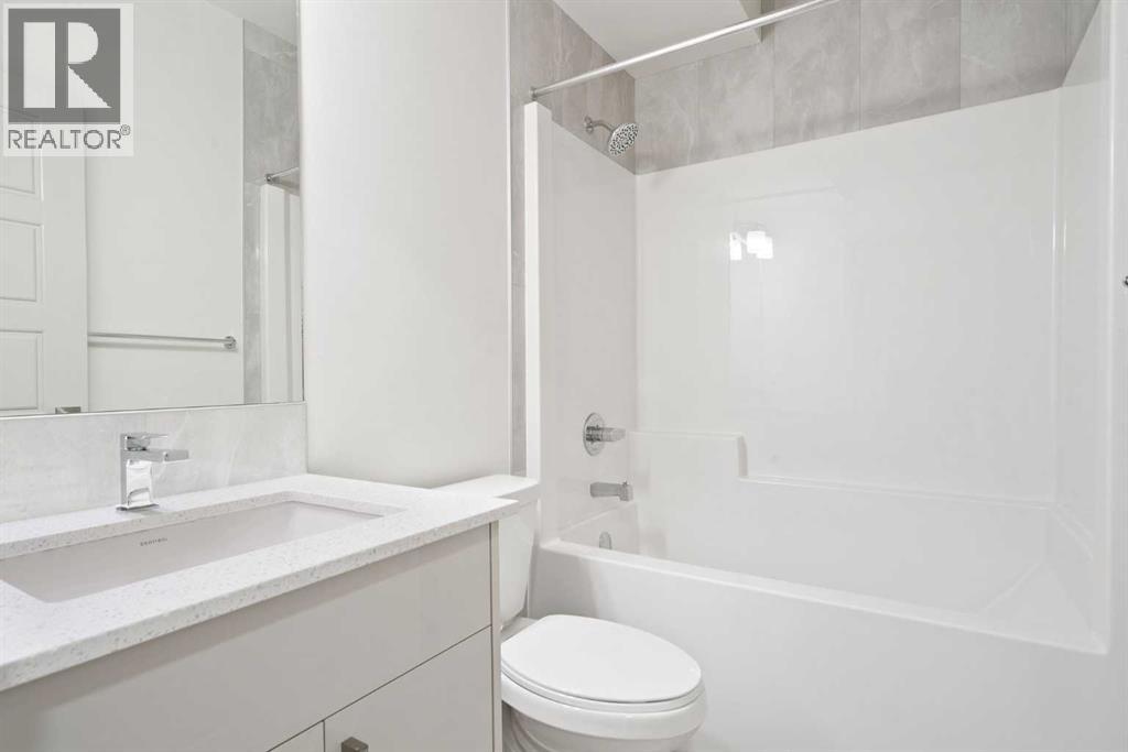 31 Lucas Passage Nw, Calgary, Alberta  T3P 1Z4 - Photo 44 - A2256280