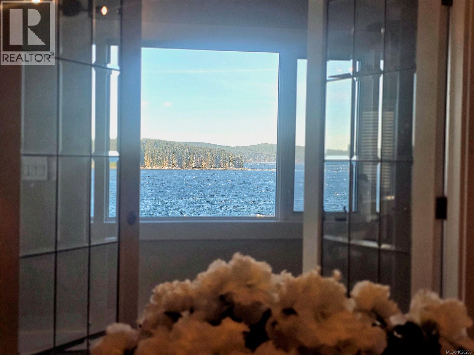 1776 Broughton Blvd, Port Mcneill, British Columbia  V0N 2R0 - Photo 15 - 1020268