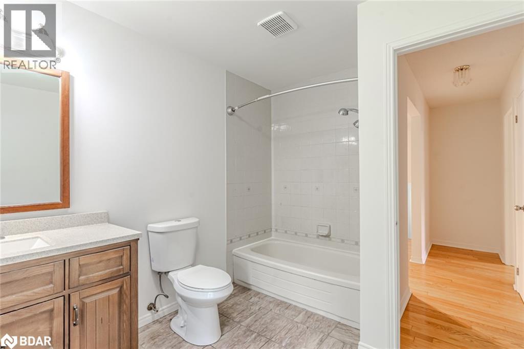 26 Innisbrook Drive, Wasaga Beach, Ontario L9Z 1G3 - Photo 11 - 40782431