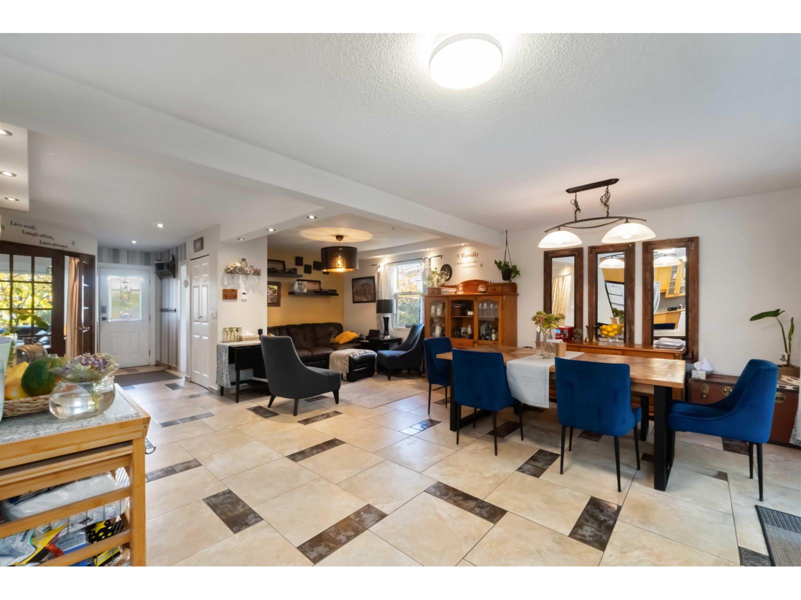 19831 53a Avenue, Langley, British Columbia  V3A 7B4 - Photo 4 - R3066733