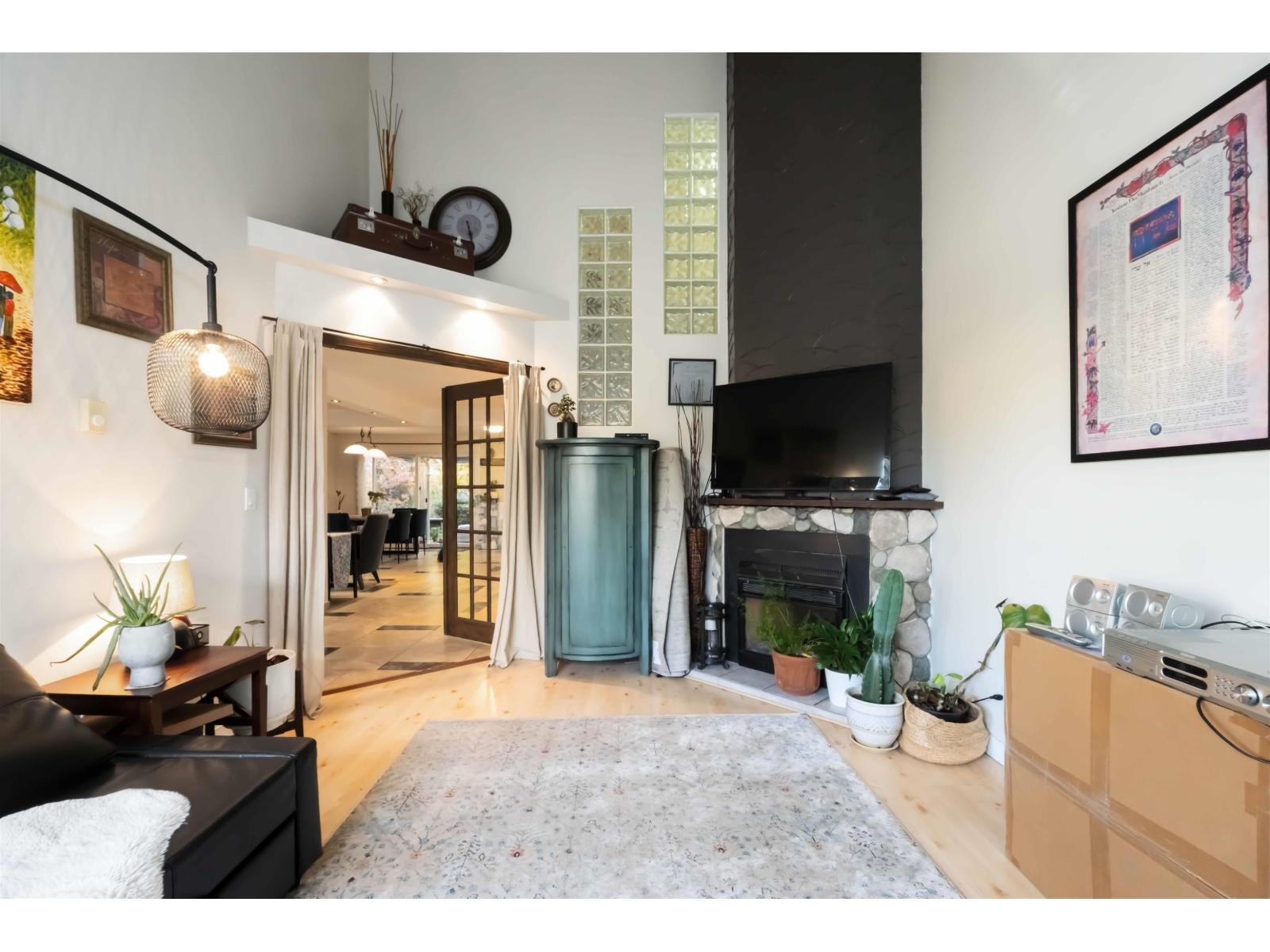 19831 53a Avenue, Langley, British Columbia  V3A 7B4 - Photo 10 - R3066733