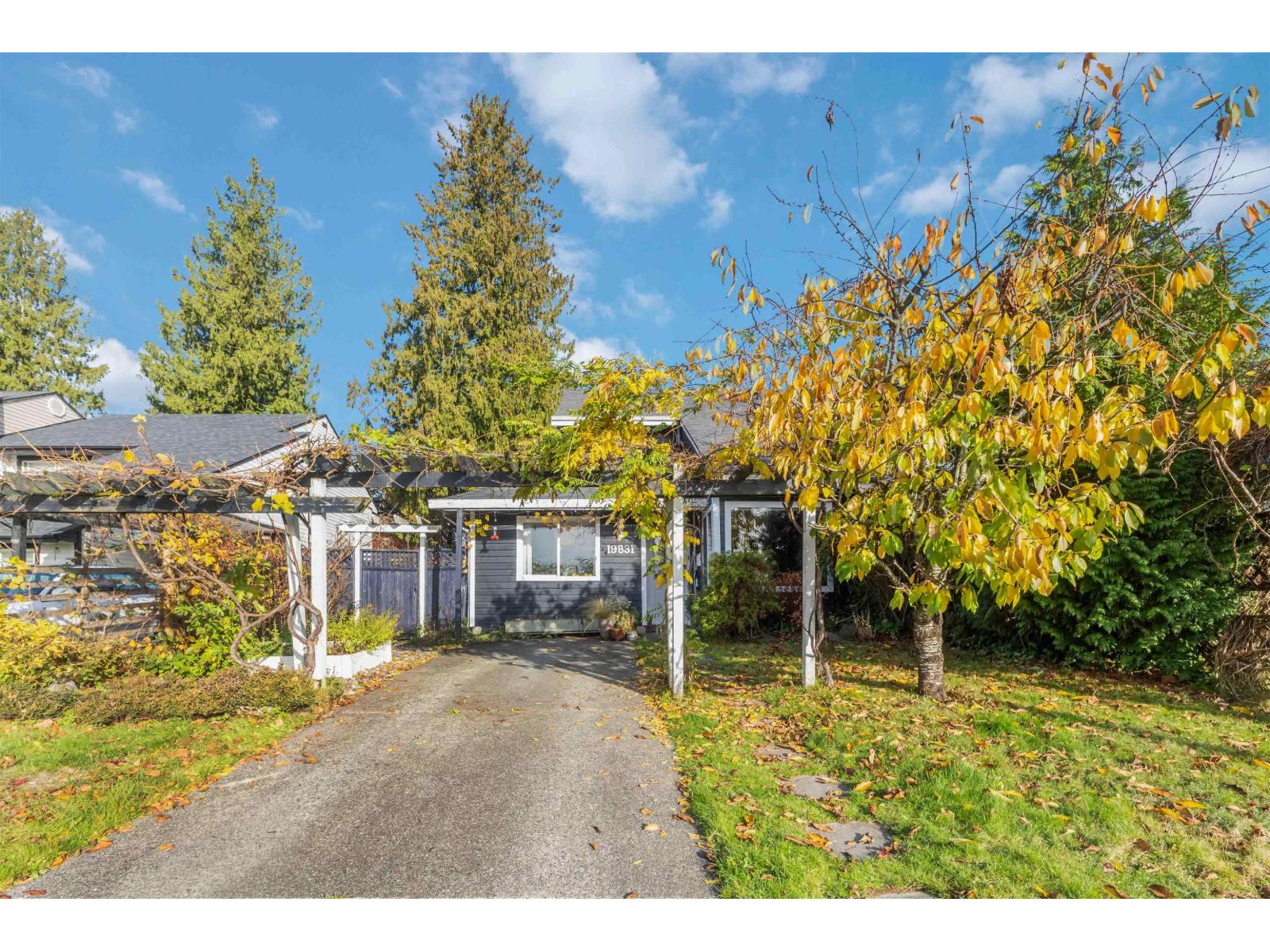 19831 53a Avenue, Langley, British Columbia  V3A 7B4 - Photo 3 - R3066733