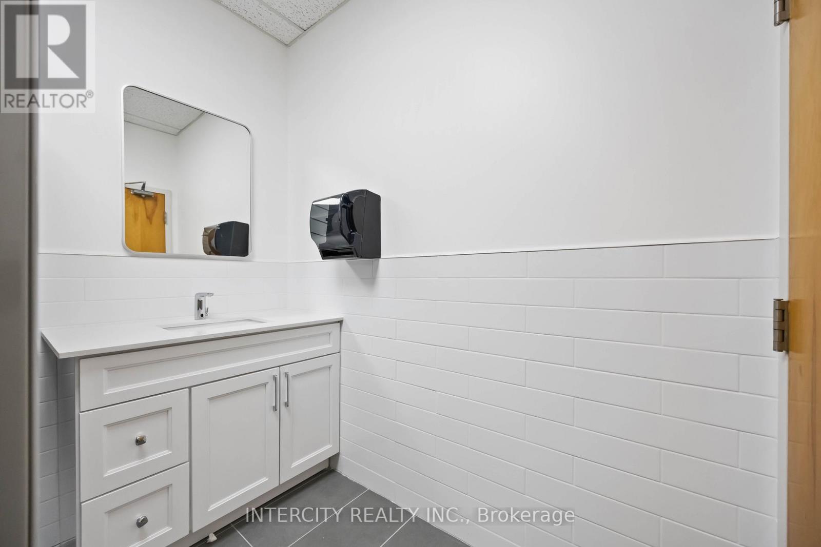 65 Melford Drive, Toronto, Ontario  M1B 2G6 - Photo 40 - E12401860