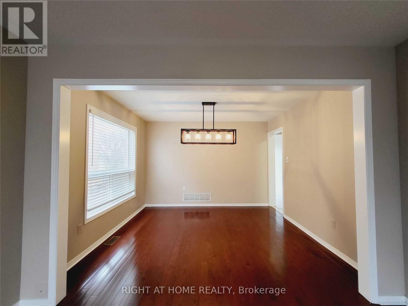 Upper Level - 115 Bonny Meadows Drive, Aurora, Ontario  L4G 6N1 - Photo 23 - N12539626