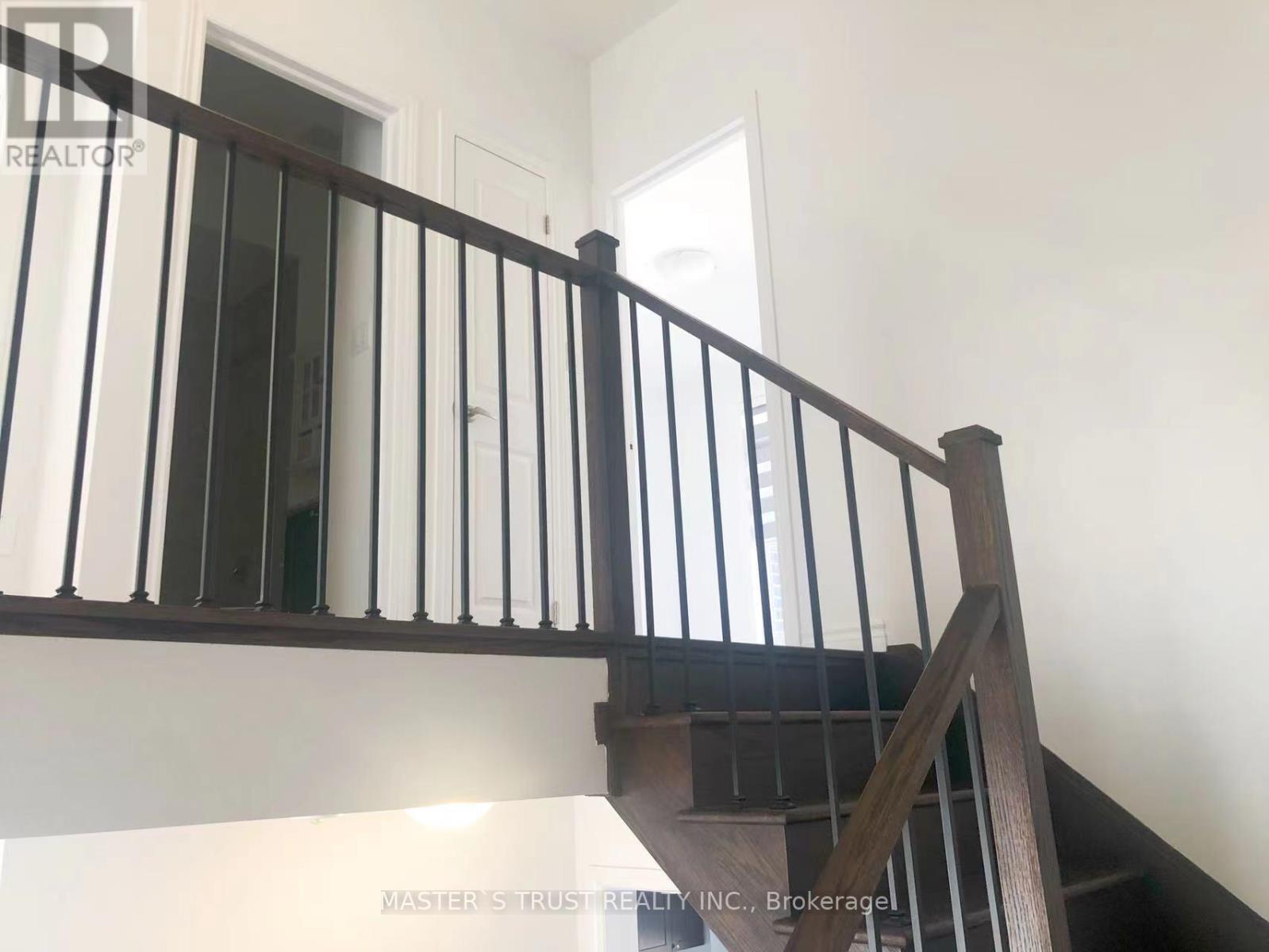 2503 Littlefield Crescent, Oakville, Ontario  L6M 5L9 - Photo 12 - W12539638