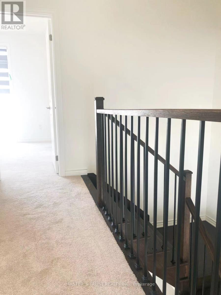 2503 Littlefield Crescent, Oakville, Ontario  L6M 5L9 - Photo 4 - W12539638