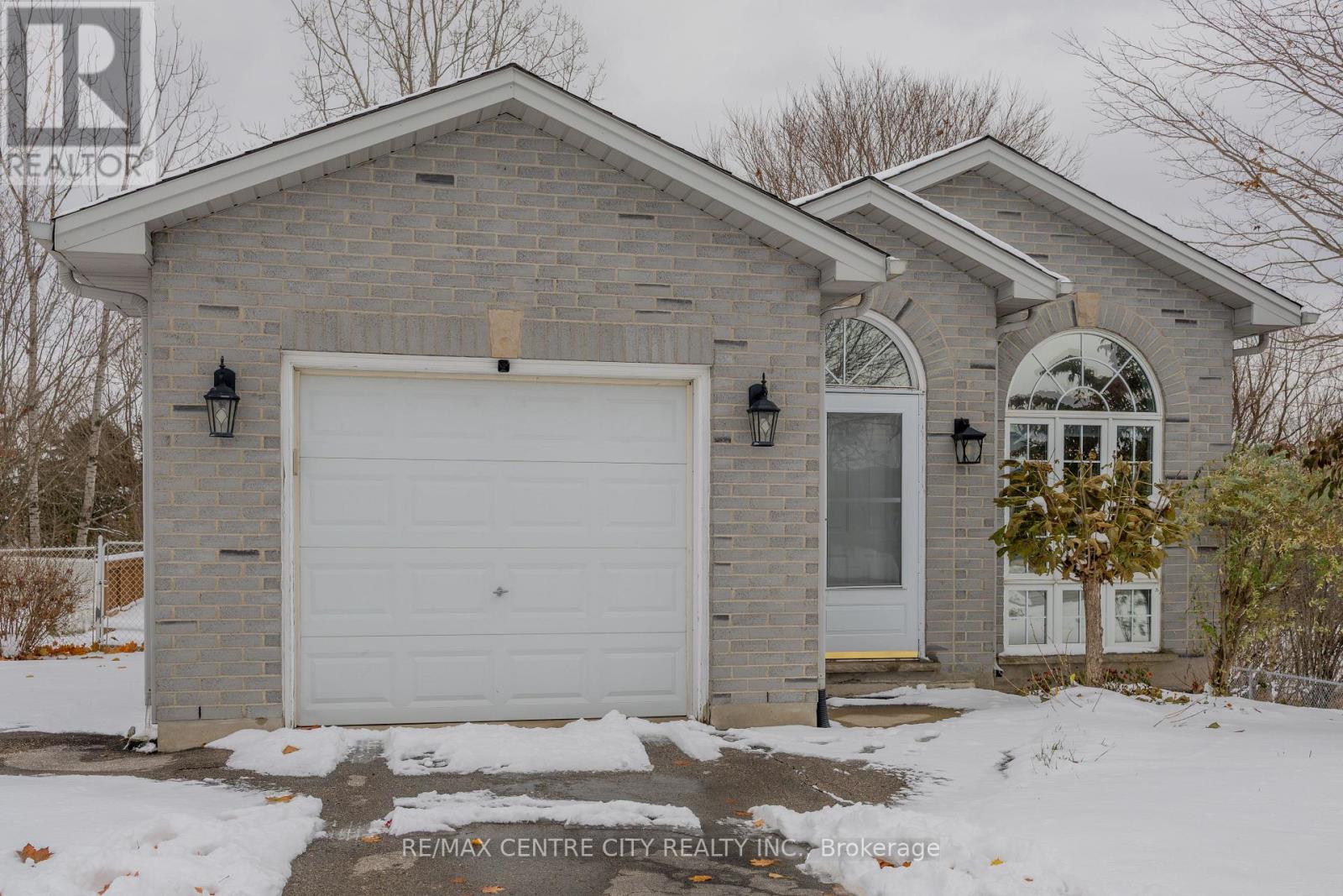 41619 Major Line E, Southwold, Ontario  N5P 4L5 - Photo 1 - X12539658