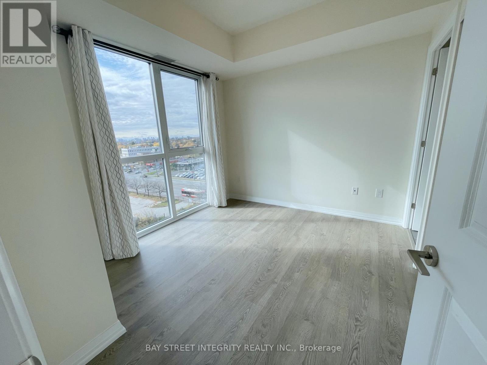 704 - 50 Thomas Riley Road, Toronto, Ontario  M9B 0C5 - Photo 10 - W12526256