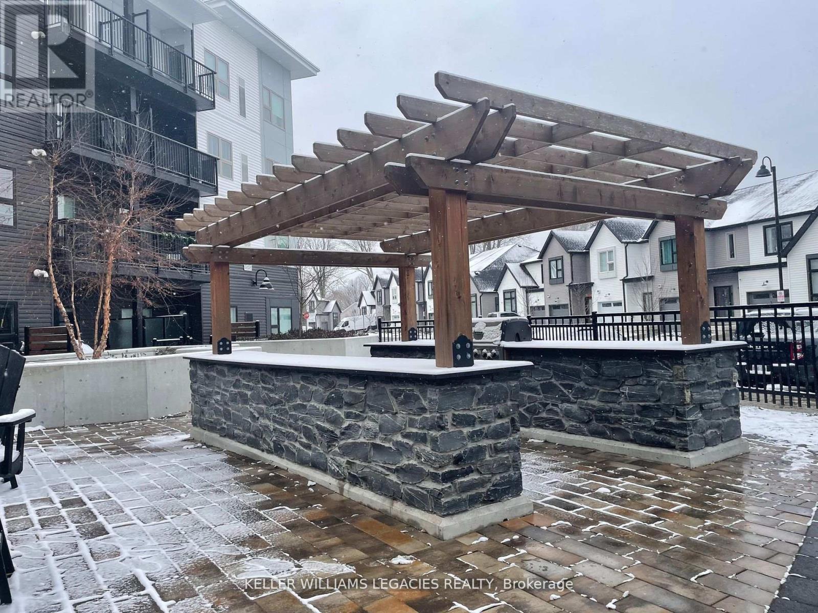 310 - 110 Fergus Avenue, Kitchener, Ontario  N2A 0K9 - Photo 18 - X12462664