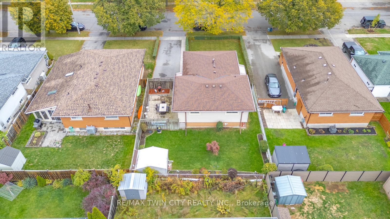 42 Palm Crescent, Brantford, Ontario  N3R 5G2 - Photo 37 - X12539636