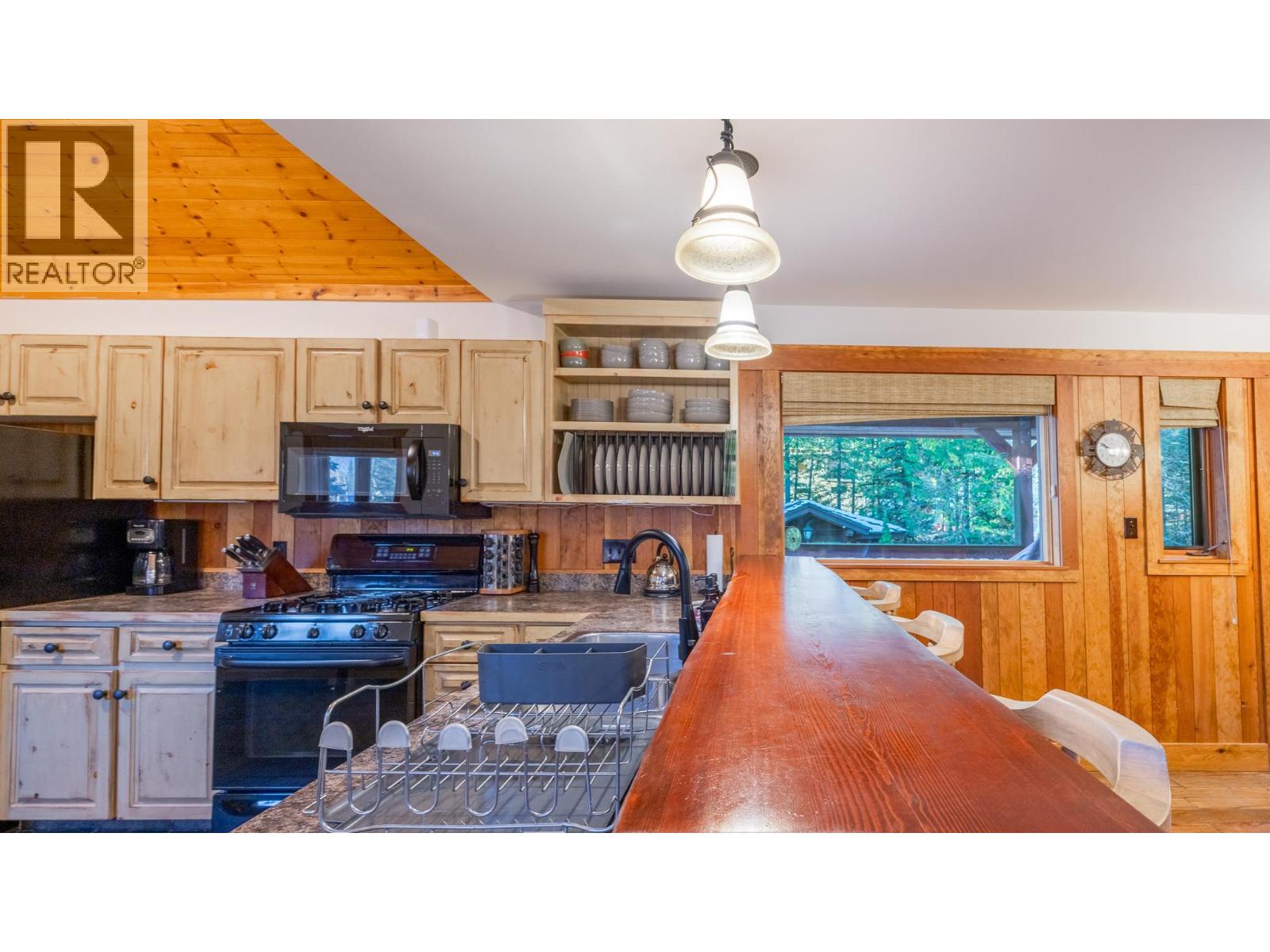 4516 Timberline Crescent, Fernie, British Columbia  V0B 1M6 - Photo 11 - 2476301