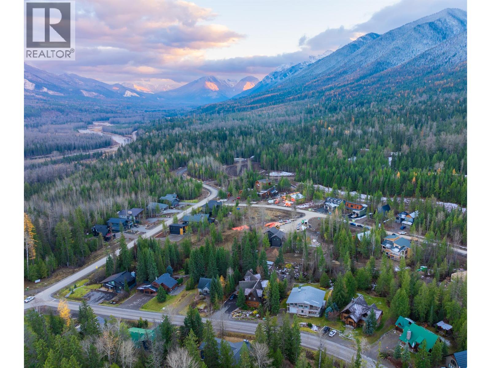 4516 Timberline Crescent, Fernie, British Columbia  V0B 1M6 - Photo 41 - 2476301