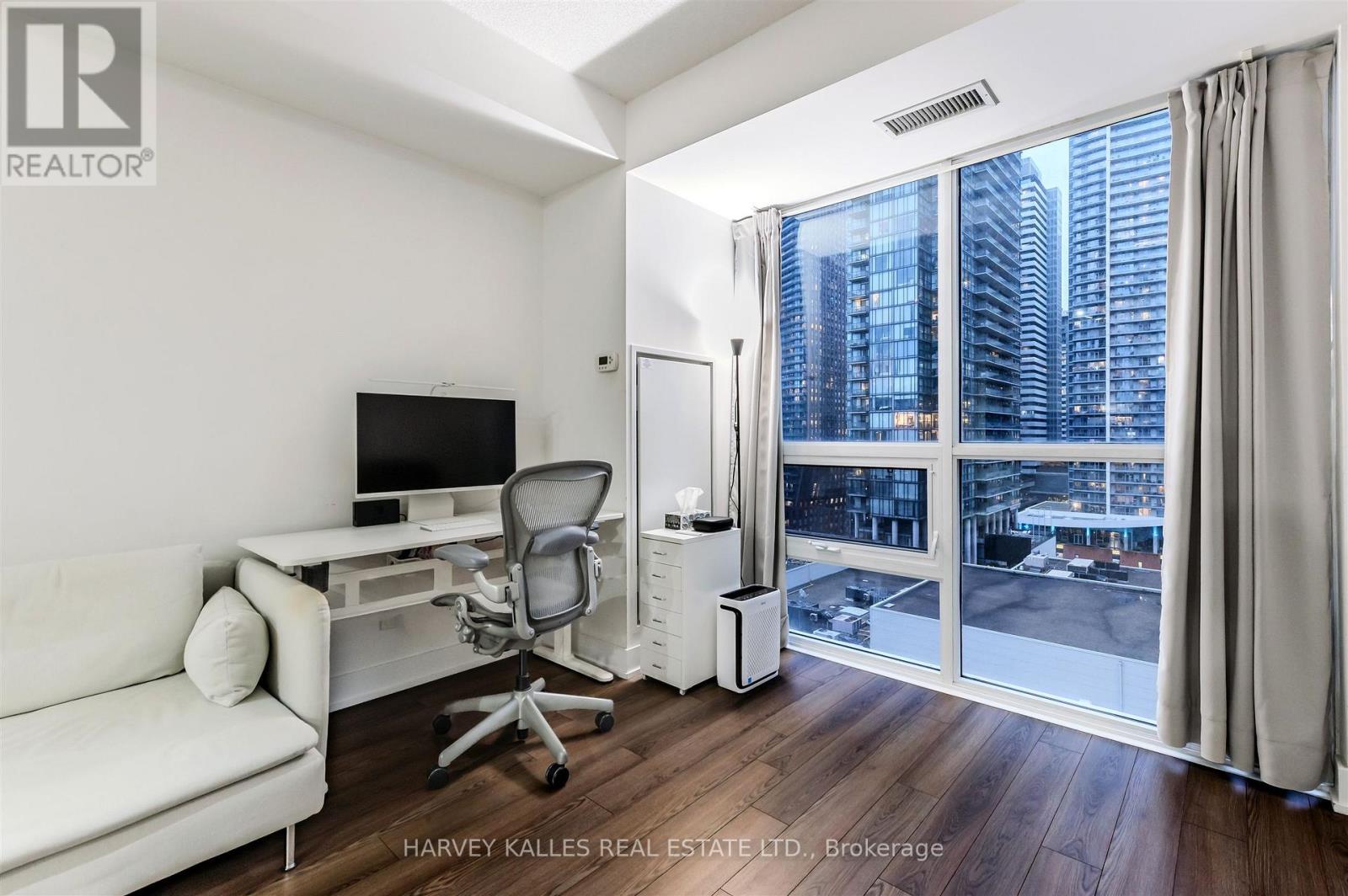 1508 - 318 Richmond Street W, Toronto, Ontario  M5V 0B4 - Photo 14 - C12539640