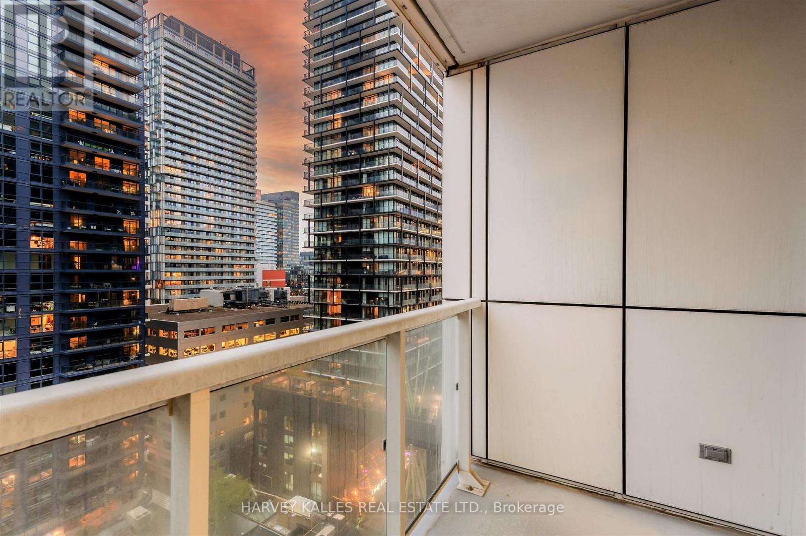 1508 - 318 Richmond Street W, Toronto, Ontario  M5V 0B4 - Photo 27 - C12539640