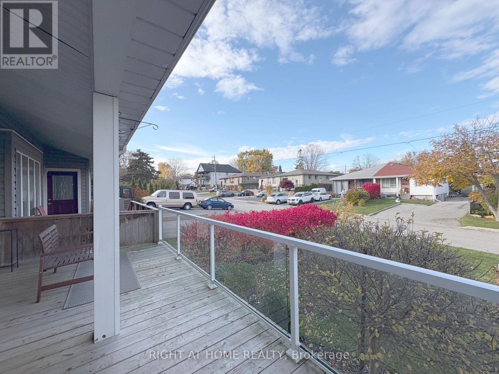 Upper - 975 Mink Street, Pickering, Ontario  L1W 2G6 - Photo 18 - E12539642