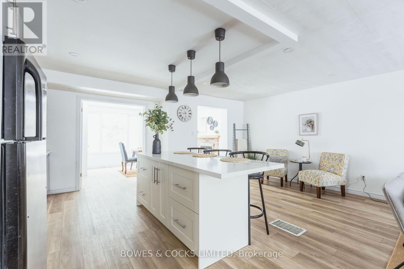 1283 Amundsen Avenue, Peterborough, Ontario K9H 6T5 - Photo 14 - X12539686