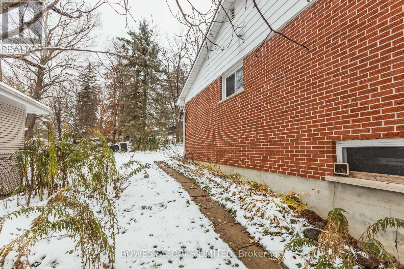 1283 Amundsen Avenue, Peterborough, Ontario K9H 6T5 - Photo 47 - X12539686