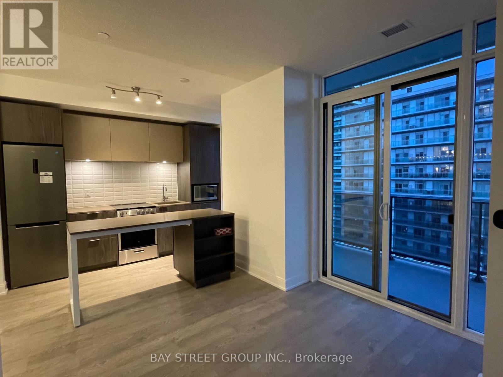 3807 - 70 Annie Craig Drive, Toronto, Ontario  M8V 0G2 - Photo 22 - W12539652