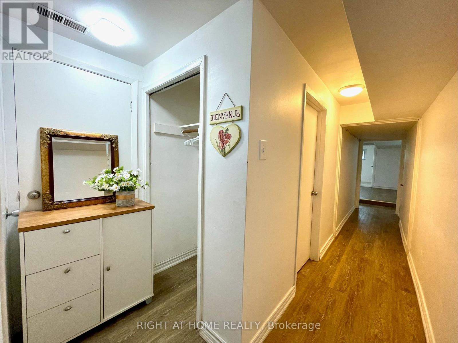 Bsmt - 3264 Fieldgate Drive, Mississauga, Ontario  L4X 2H7 - Photo 2 - W12539664