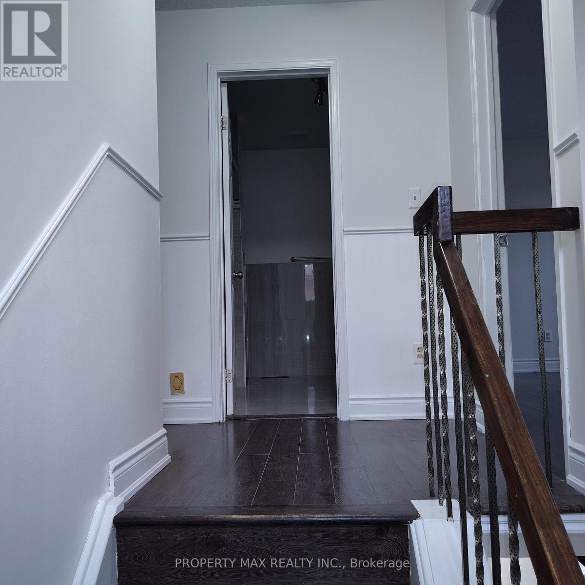 246 Simmons Boulevard, Brampton, Ontario  L6V 3Y1 - Photo 9 - W12539672