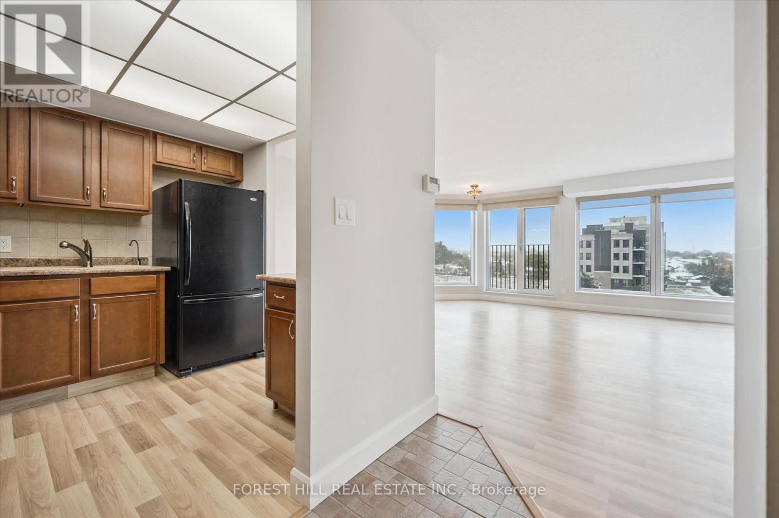 507 - 190 Hespeler Road, Cambridge, Ontario  N1R 8B8 - Photo 12 - X12539644