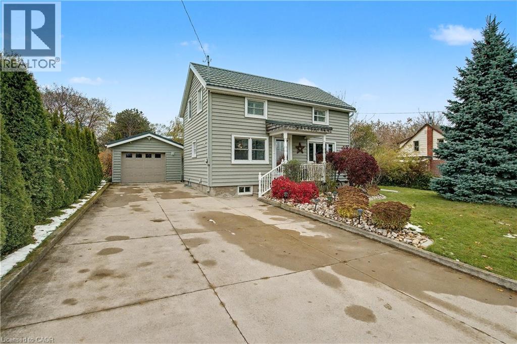 70 Young Street, St. Jacobs, Ontario  N0B 2N0 - Photo 2 - 40787002