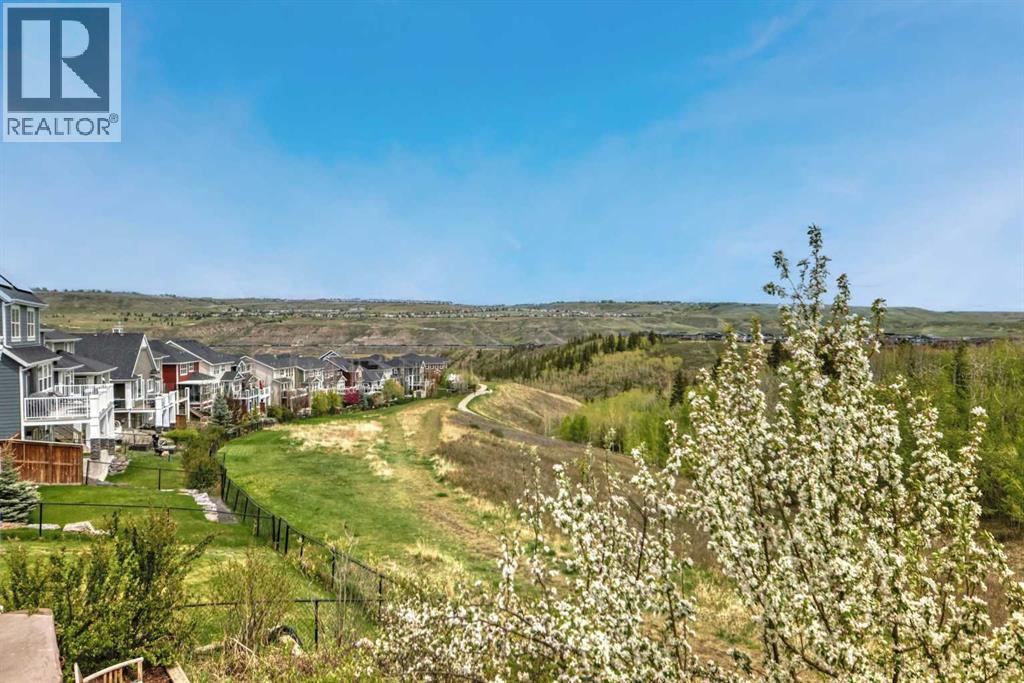 18 Ridge View Place, Cochrane, Alberta  T4C 0P9 - Photo 13 - A2224166