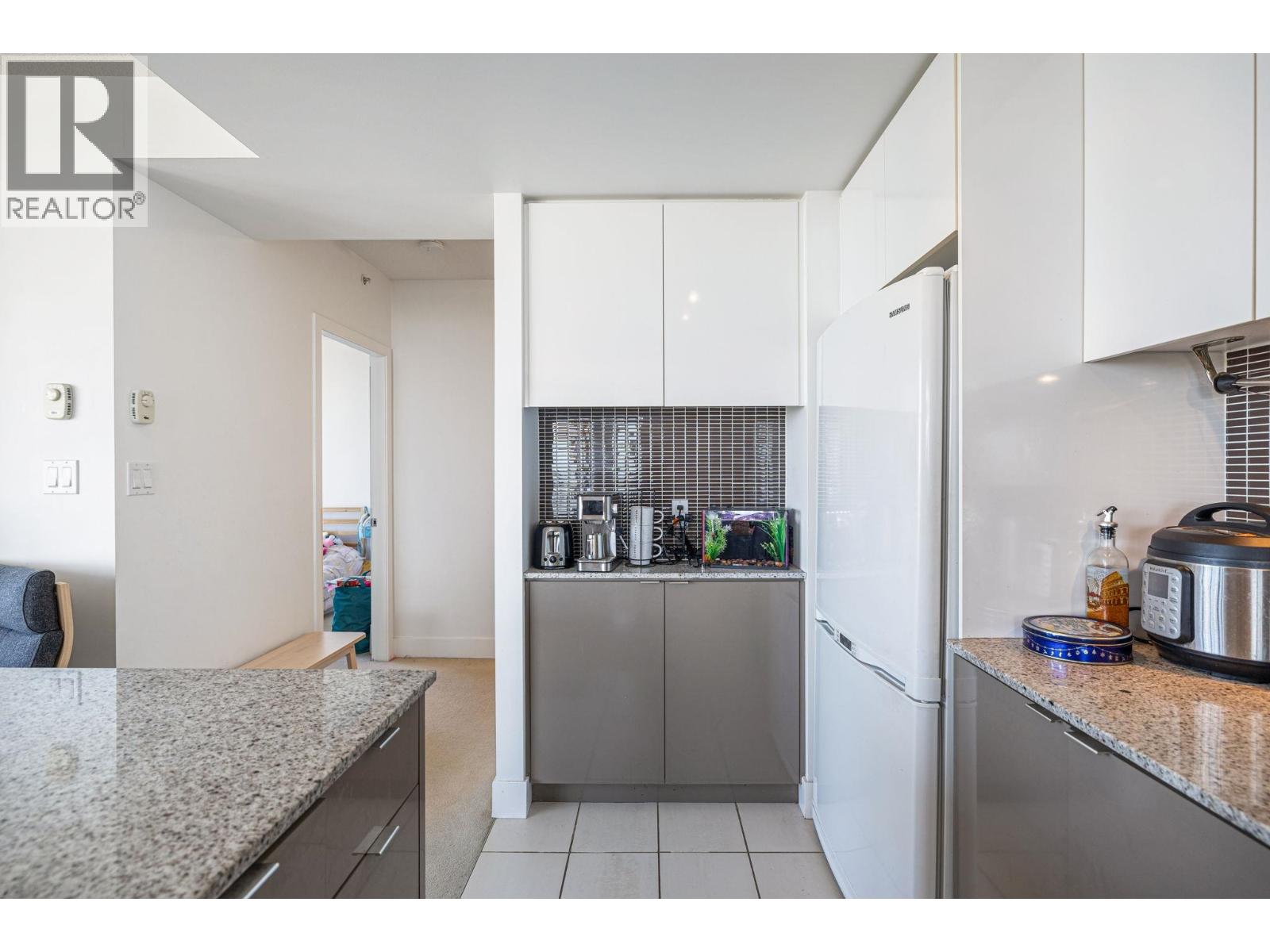 2106 4808 Hazel Street, Burnaby, British Columbia  V5H 0A2 - Photo 8 - R3043454