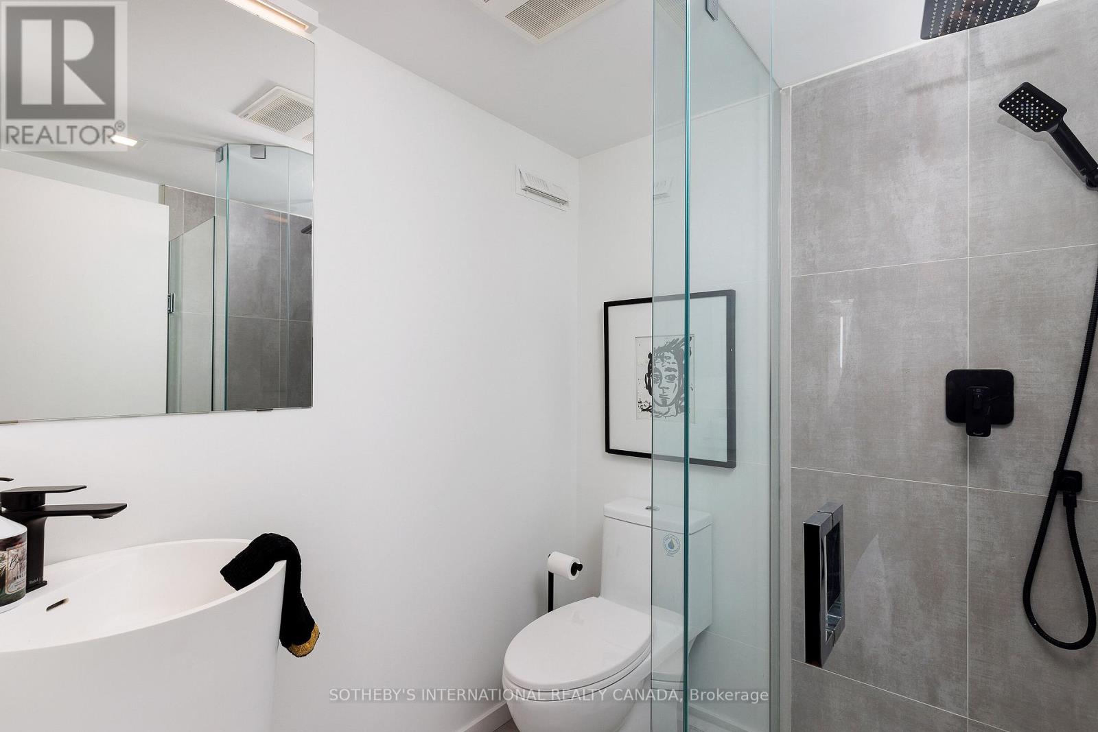 Ph 912 - 82 Lombard Street, Toronto, Ontario  M5C 2S8 - Photo 13 - C12538644