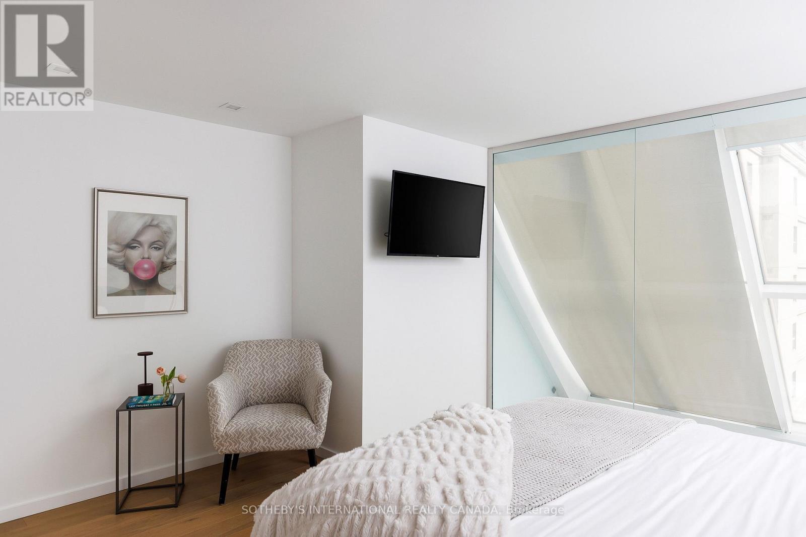 Ph 912 - 82 Lombard Street, Toronto, Ontario  M5C 2S8 - Photo 26 - C12538644