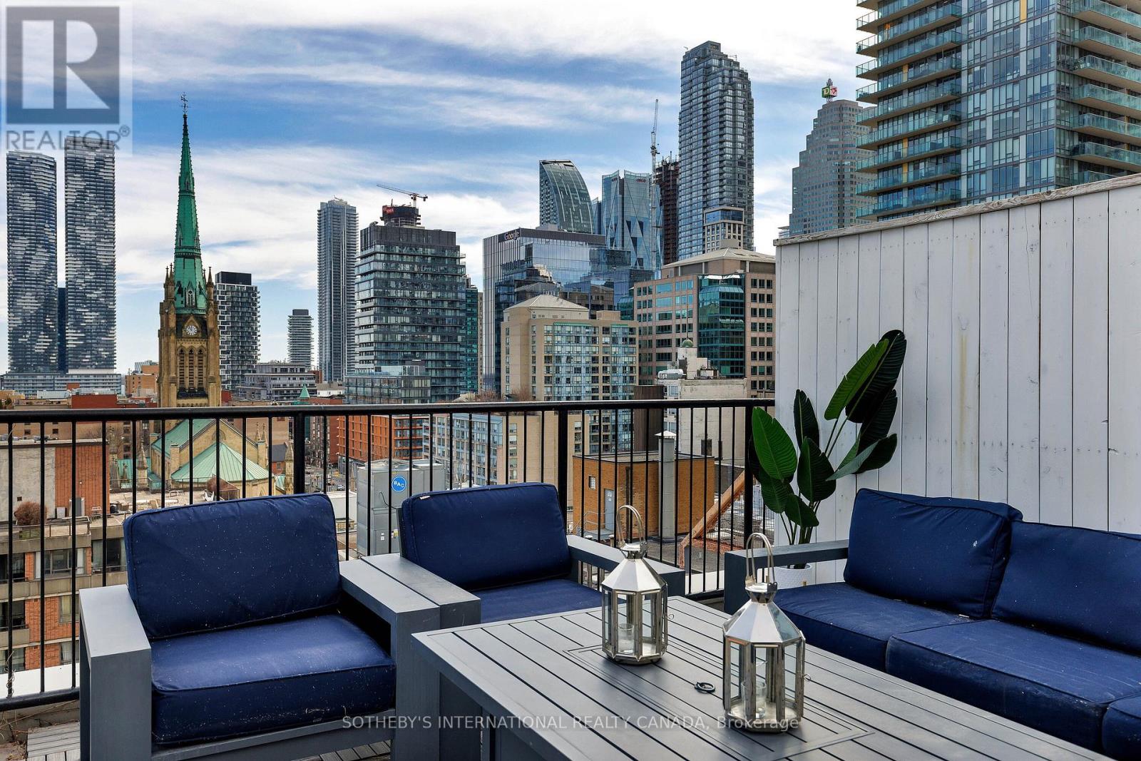 Ph 912 - 82 Lombard Street, Toronto, Ontario  M5C 2S8 - Photo 30 - C12538644