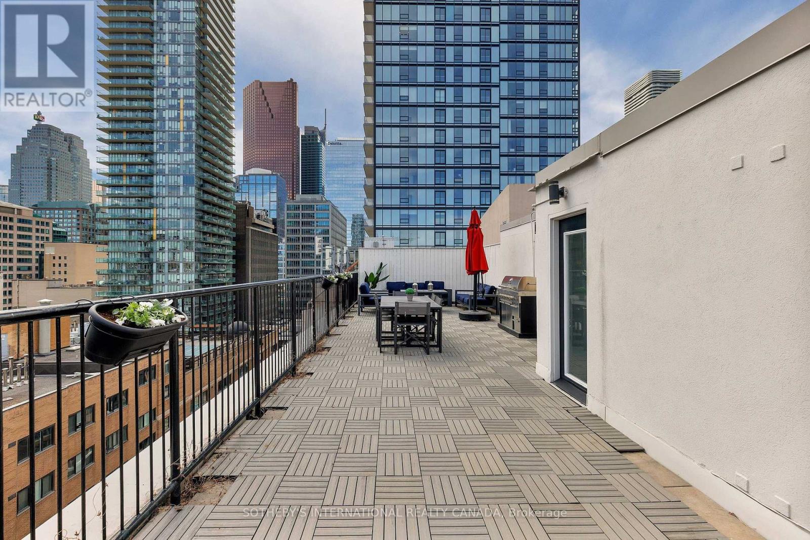 Ph 912 - 82 Lombard Street, Toronto, Ontario  M5C 2S8 - Photo 31 - C12538644