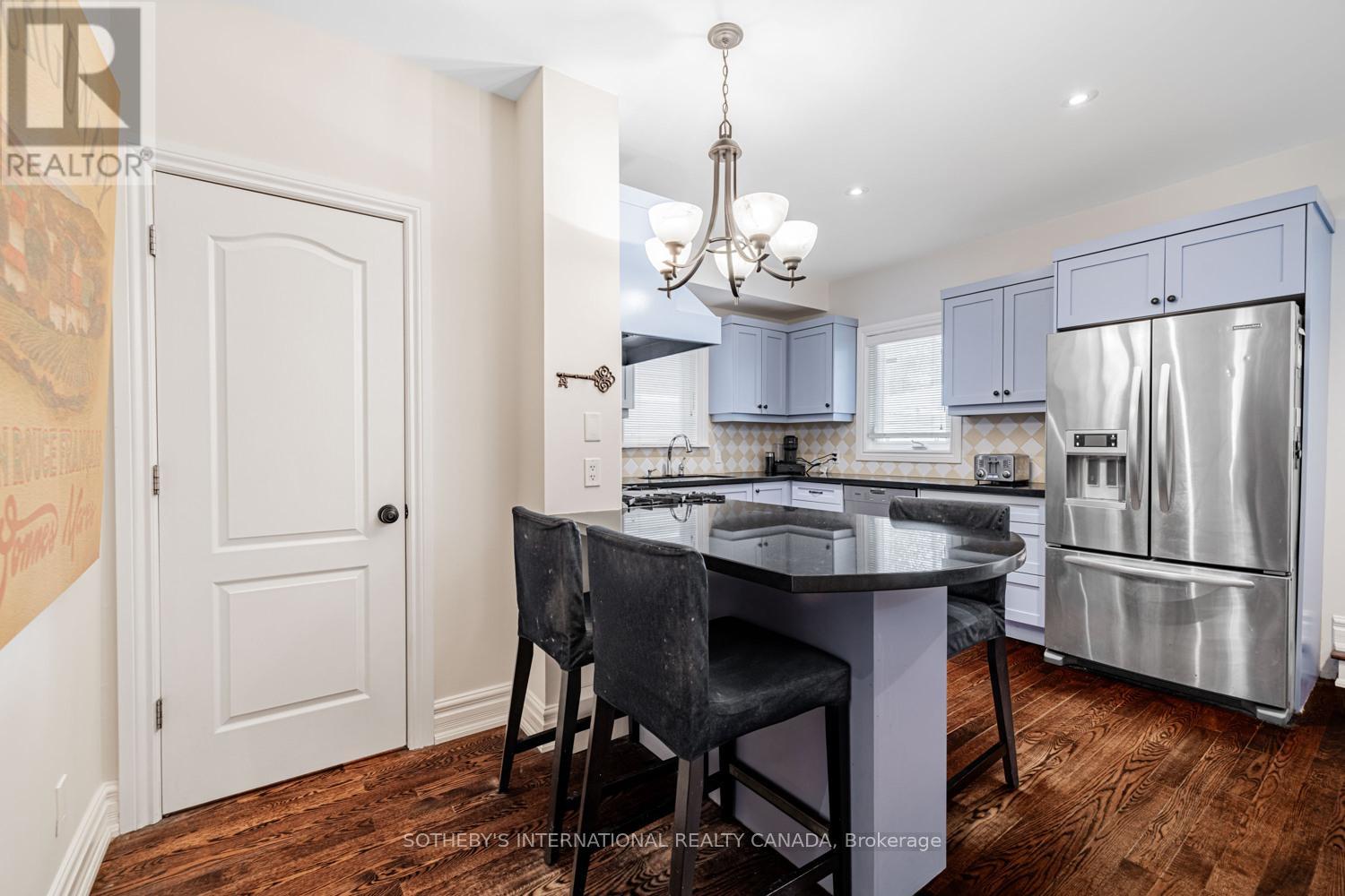 122 Kenwood Avenue, Toronto, Ontario  M6C 2S3 - Photo 15 - C12539690