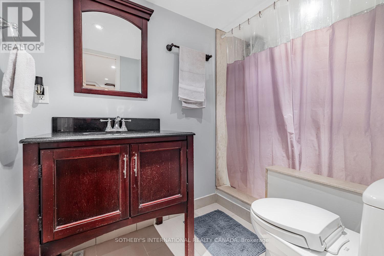 122 Kenwood Avenue, Toronto, Ontario  M6C 2S3 - Photo 31 - C12539690