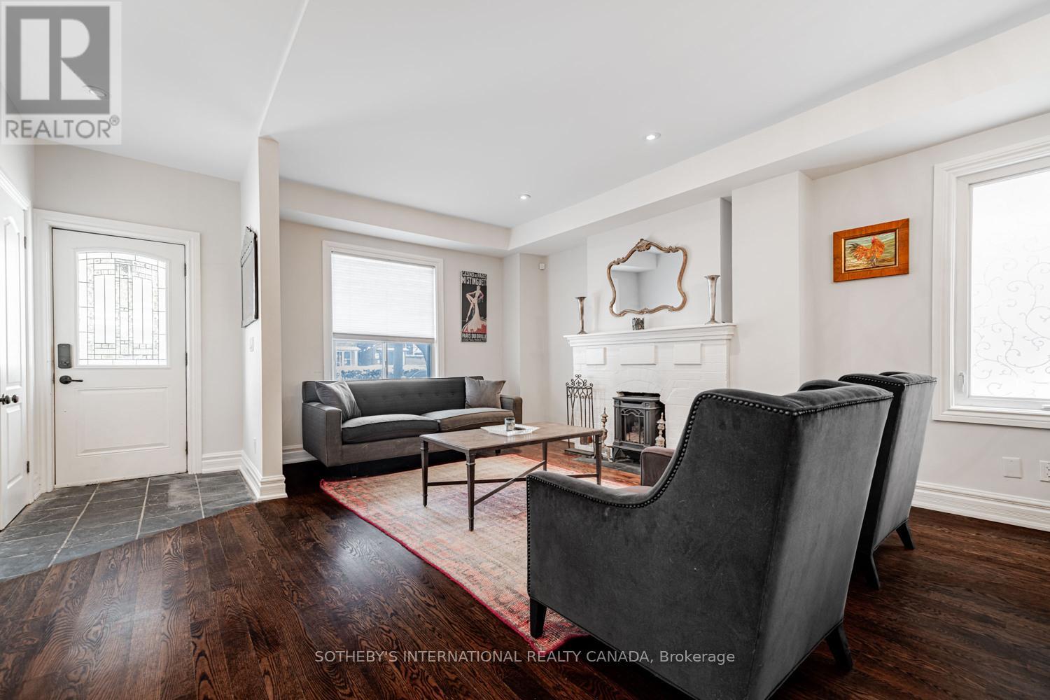 122 Kenwood Avenue, Toronto, Ontario  M6C 2S3 - Photo 5 - C12539690