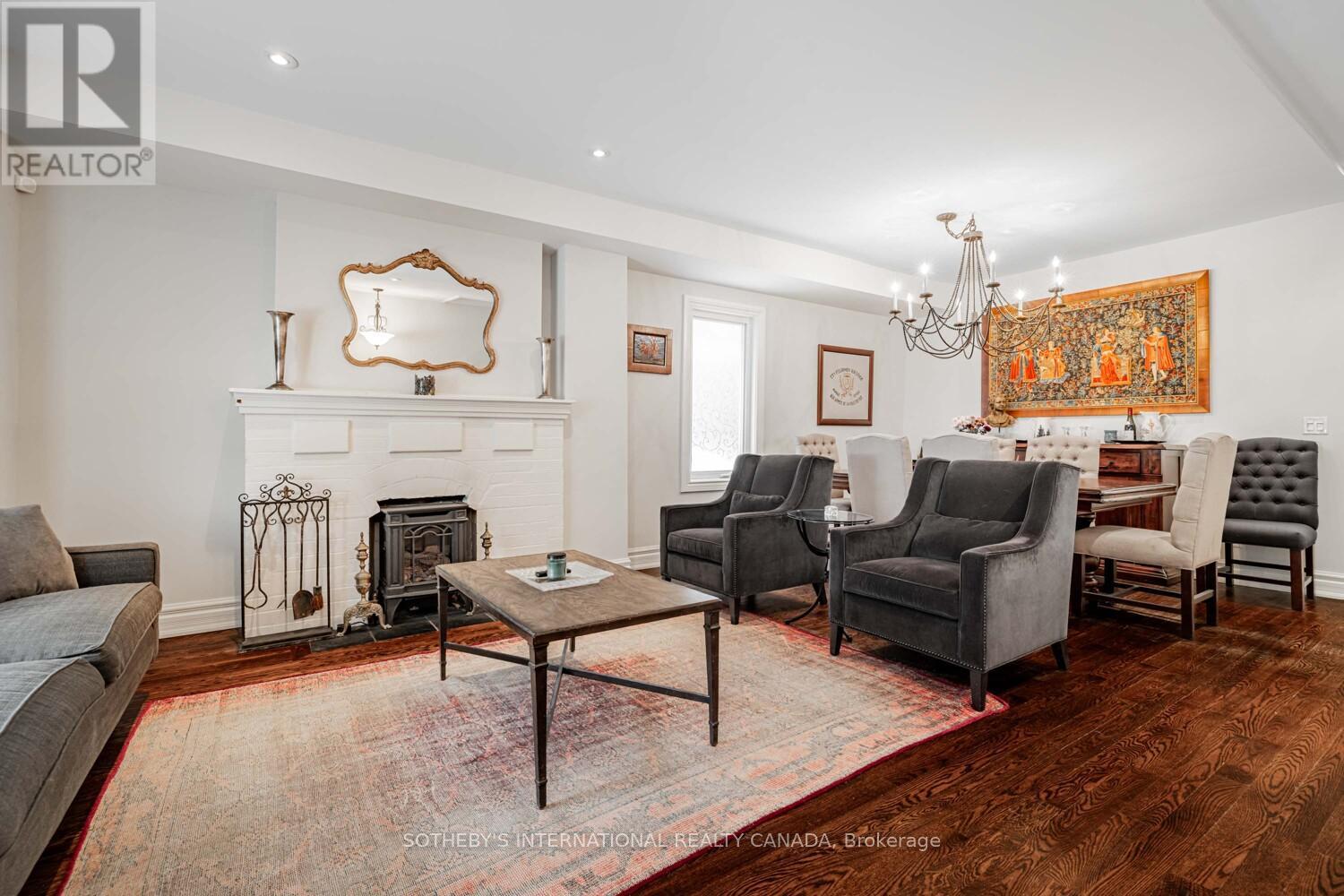 122 Kenwood Avenue, Toronto, Ontario  M6C 2S3 - Photo 6 - C12539690