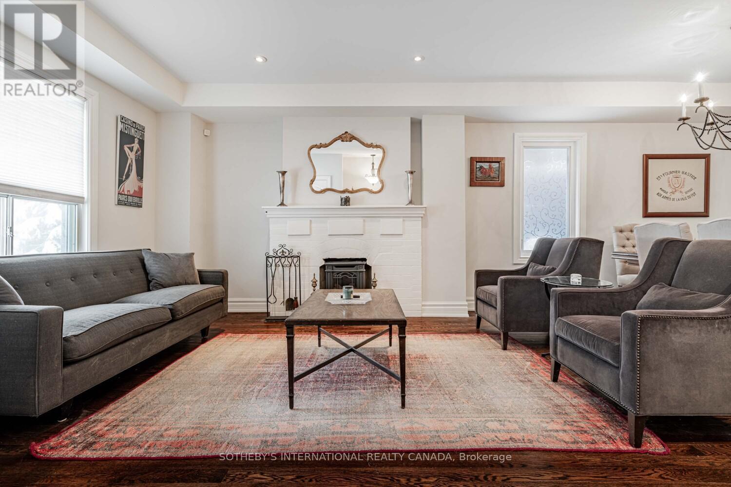 122 Kenwood Avenue, Toronto, Ontario  M6C 2S3 - Photo 7 - C12539690