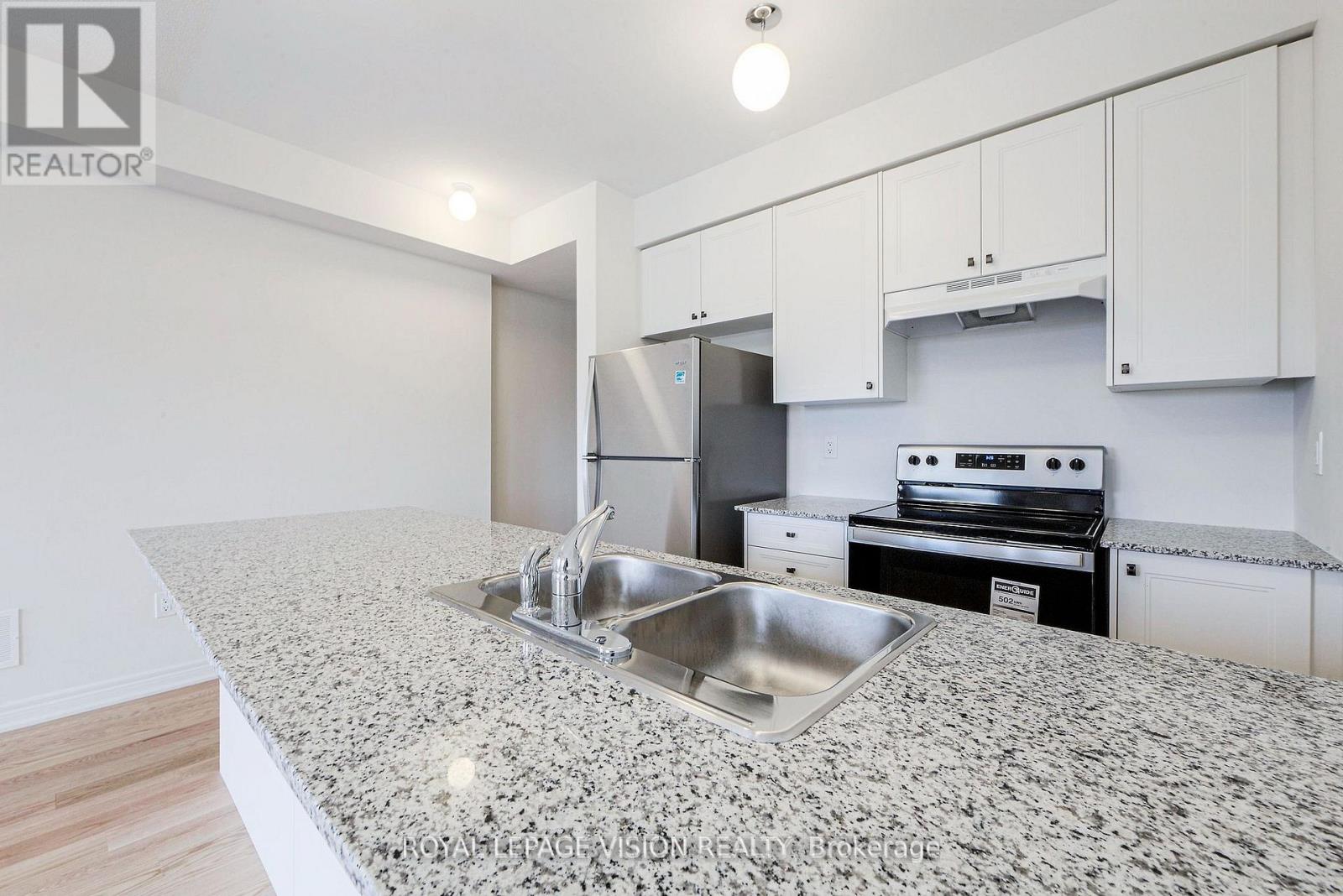 426 Salem Road S, Ajax, Ontario  L1S 7J3 - Photo 19 - E12539688