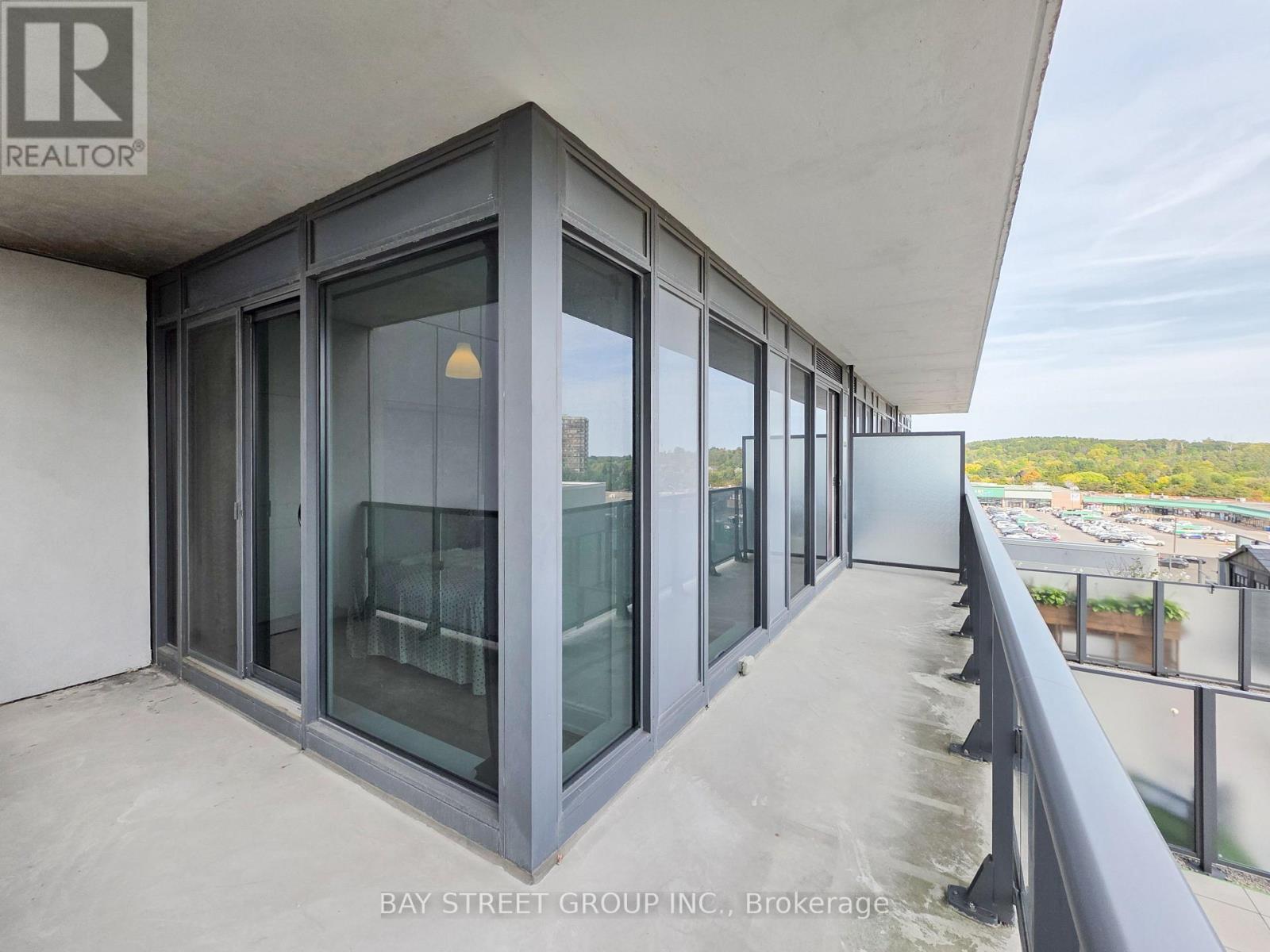 705b - 9608 Yonge Street, Richmond Hill, Ontario  L4C 0X4 - Photo 23 - N12539684