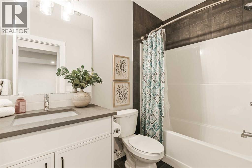 108 Cranbrook Gardens Se, Calgary, Alberta  T3M 3C3 - Photo 41 - A2269472