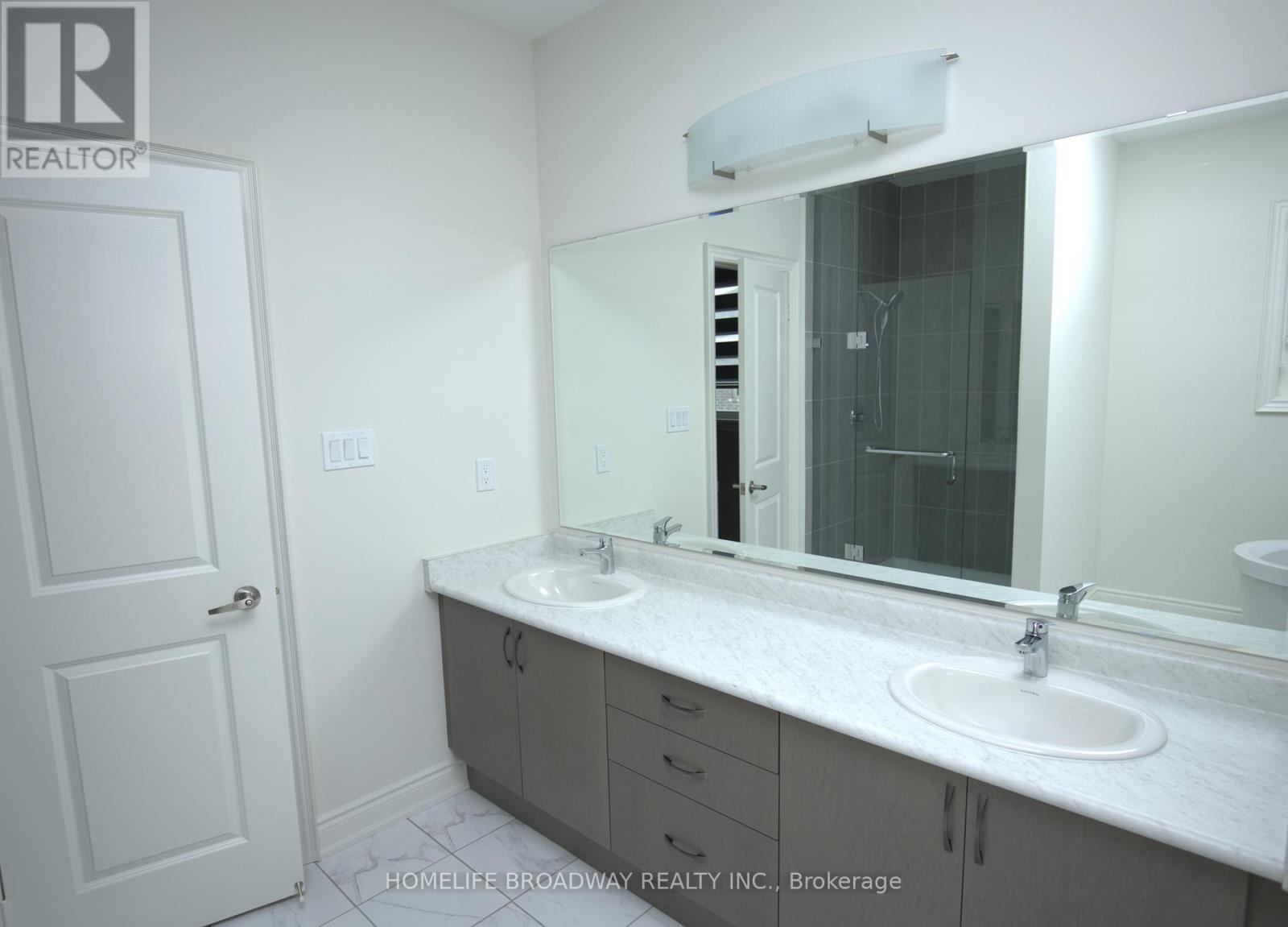 5 Boccella Crescent, Richmond Hill, Ontario L4B 0H9 - Photo 14 - N12310019