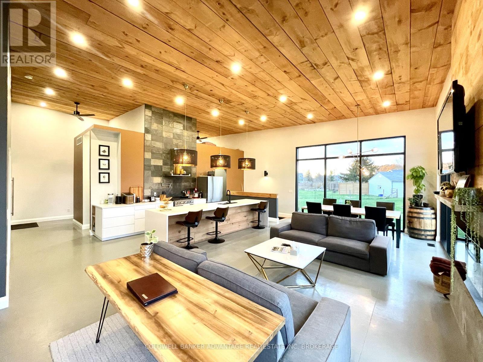 817 Doans Ridge Road, Welland, Ontario L3B 5N7 - Photo 8 - X12539704