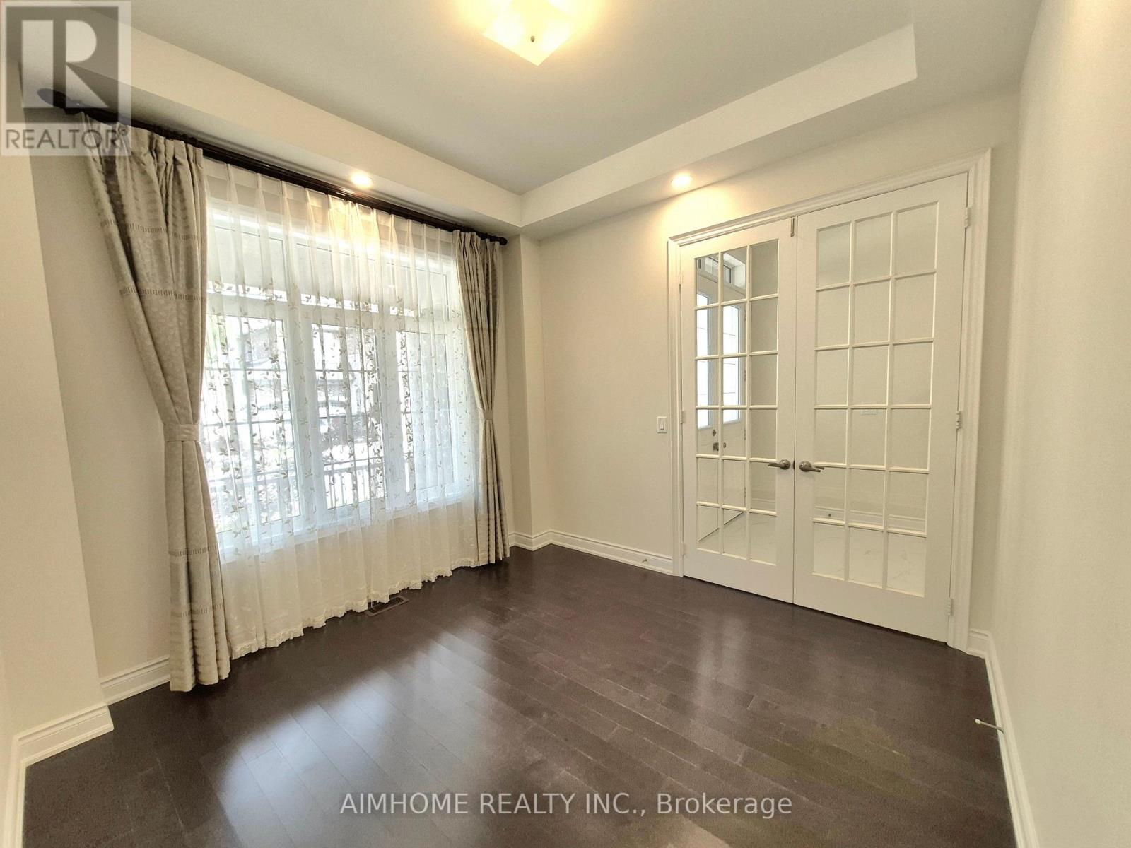 3150 Sunflower Drive, Oakville, Ontario  L6M 0Z4 - Photo 17 - W12365535