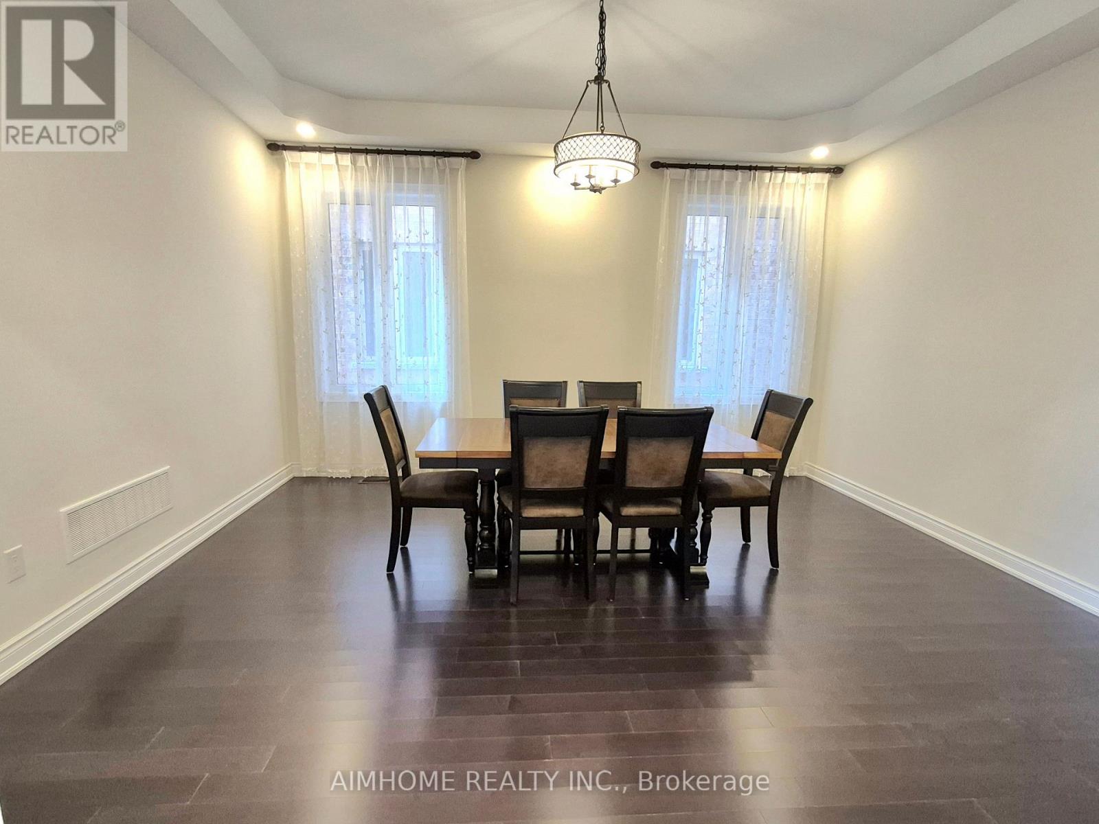 3150 Sunflower Drive, Oakville, Ontario  L6M 0Z4 - Photo 21 - W12365535